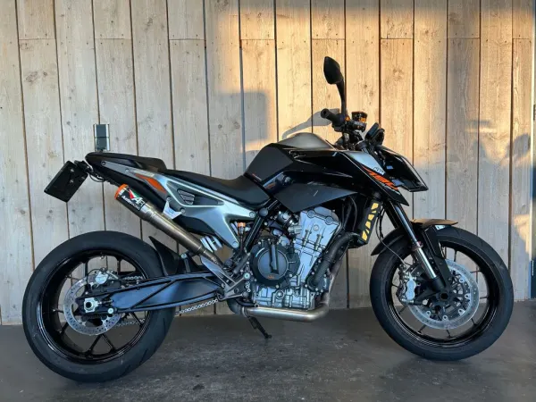 2019 KTM 790 Duke - €7,450 · Bidding (1/1)