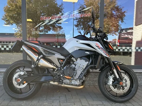 2023 KTM 790 Duke - € 9.190 (1/1)