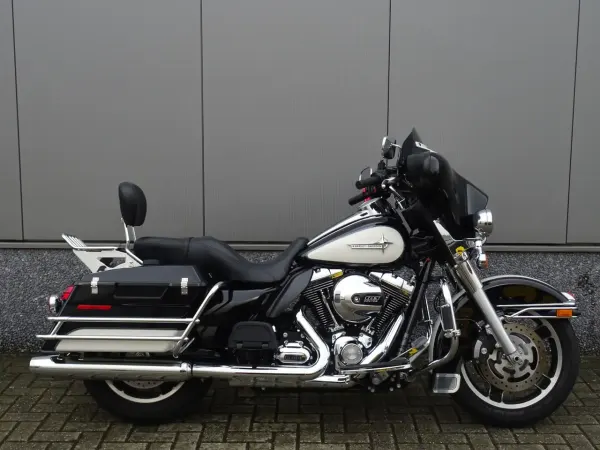 2013 Harley-Davidson Electra Glide - € 16.445 (1/1)