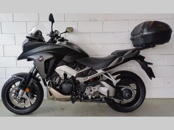 2015 Honda VFR 800 X Crossrunner ABS - €7,490 (1/1)