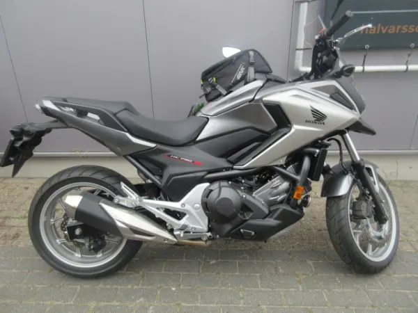 2016 Honda NC 750 X DCT - € 7.250 (1/1)