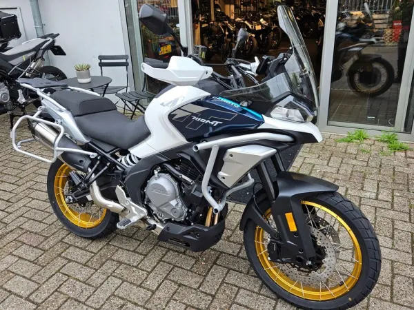 2026 Cfmoto 700 MT Adventure - € 7.999 (1/1)