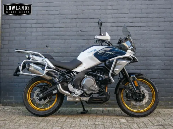 2026 Cfmoto 700 MT Adventure - € 7.999 (1/1)