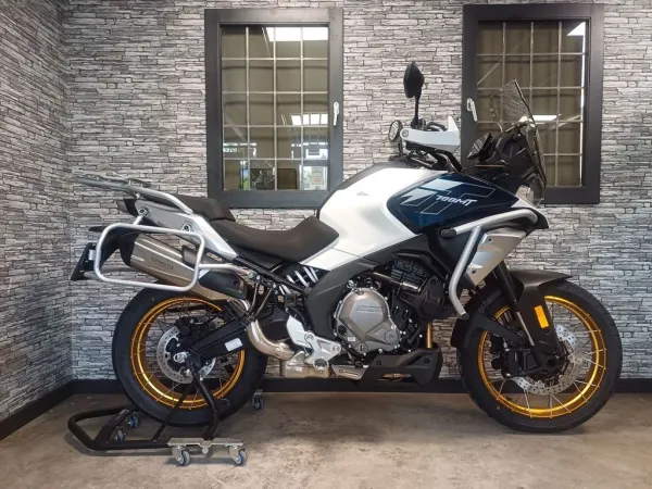 2026 Cfmoto 700 MT Adventure - € 7.999 (1/1)