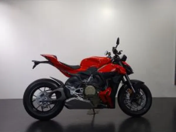 2026 Ducati Streetfighter V4 - €27,990 (1/1)