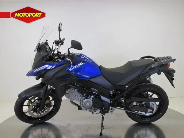 2025 Suzuki  - € 9.899 (1/1)