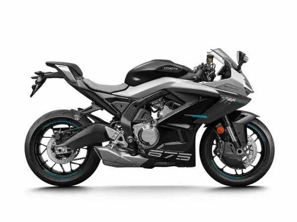 2026 Cfmoto  - €8,999 (1/1)