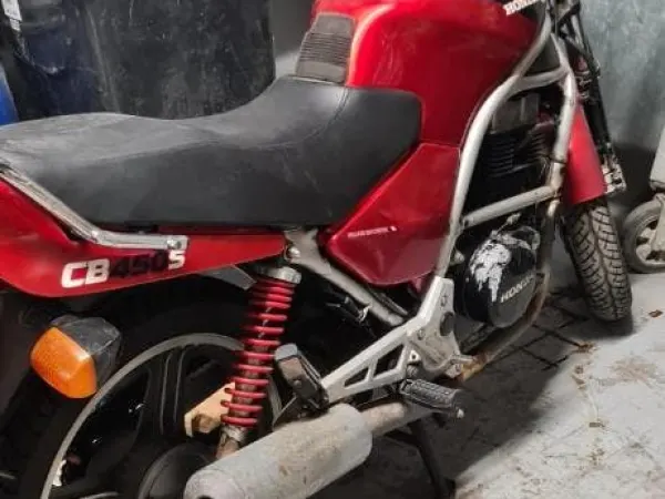 1986 Honda CB 450 - € 1.400 · Bieden (1/1)