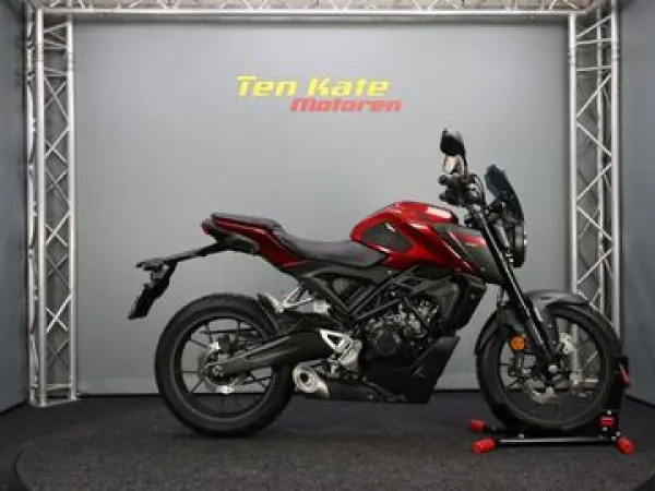 2024 Honda CB 125 R - € 4.940 (1/1)