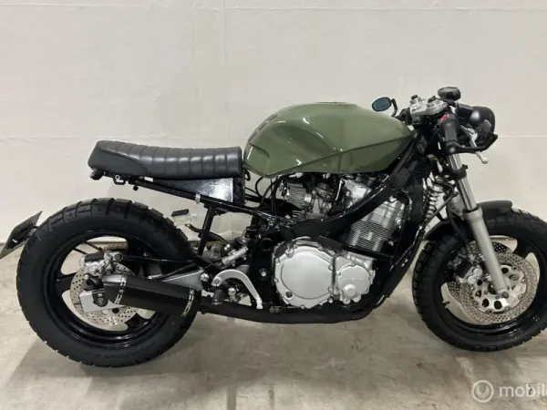 1992 Suzuki GSX 600 - € 2.995 (1/1)