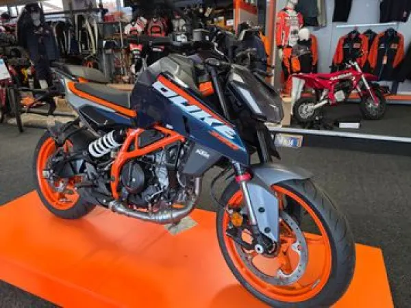 2025 KTM 390 Duke - € 6.480 (1/1)