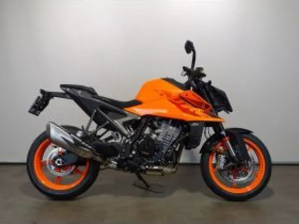 2026 KTM 990 Duke - €13,490 (1/1)