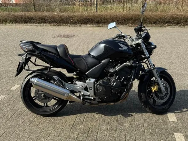 2007 Honda CBF 600 - €3,000 · Bidding (1/1)