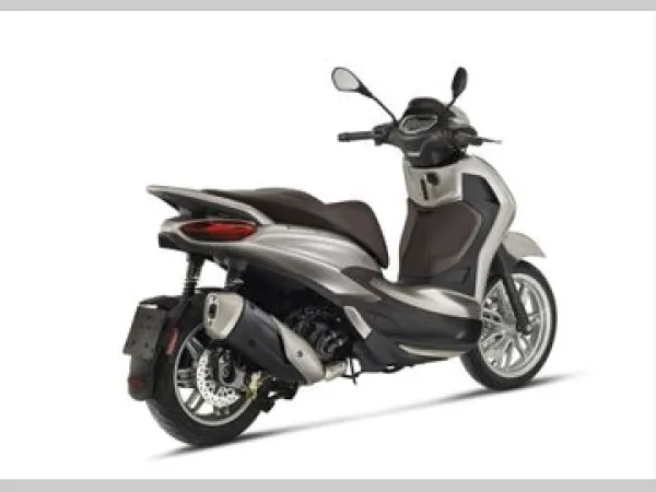 2022 Piaggio Beverly 300 IE - € 6.189 (1/1)