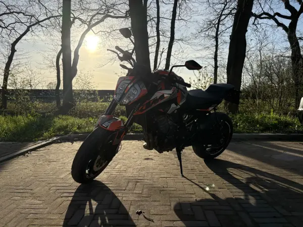2021 KTM 890 Duke - € 7.500 (1/1)