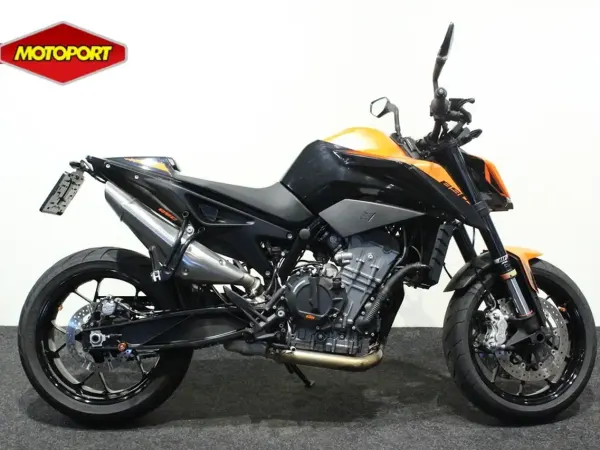 2021 KTM 890 Duke - € 8.995 (1/1)