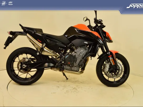 2022 KTM 890 Duke - € 9.950 (1/1)