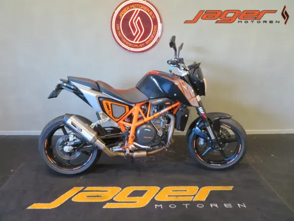 2016 KTM 690 Duke R - € 4.850 (1/1)