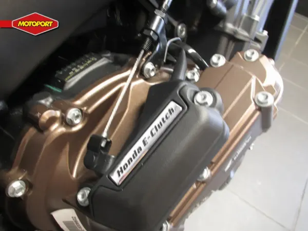 2024 Honda CB 650 - €9,250 (1/1)