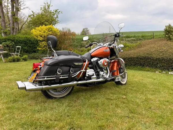 2000 Harley-Davidson Road King - € 10.550 (1/1)