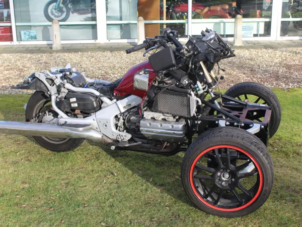 2004 Honda GL 1800 - € 10.000 (1/1)