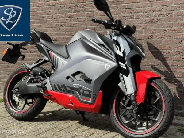 2025 Ultraviolette F77 Mach 2 Recon SUPERSTUNT! - € 9.499 (1/1)