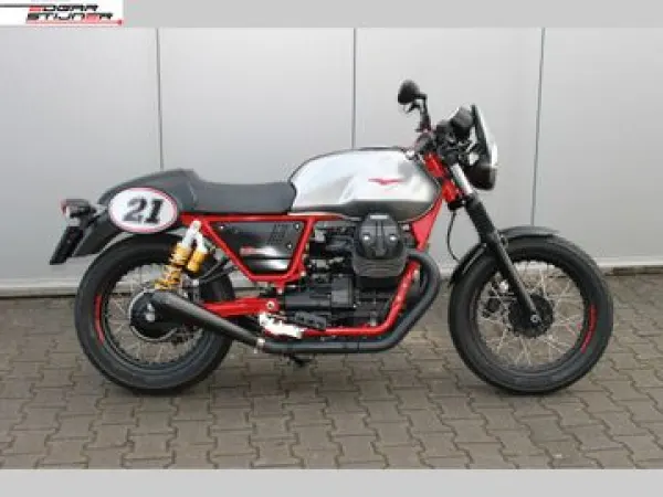 2020 Moto Guzzi V 7 Iii Racer - € 8.450 (1/1)