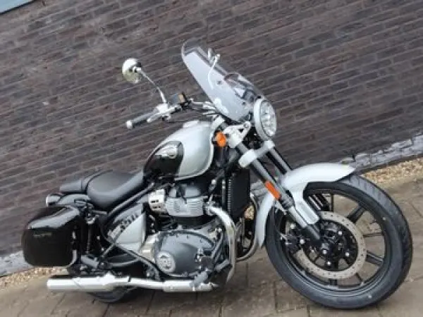 2026 Royal Enfield Super Meteor 650 - € 9.849 (1/1)