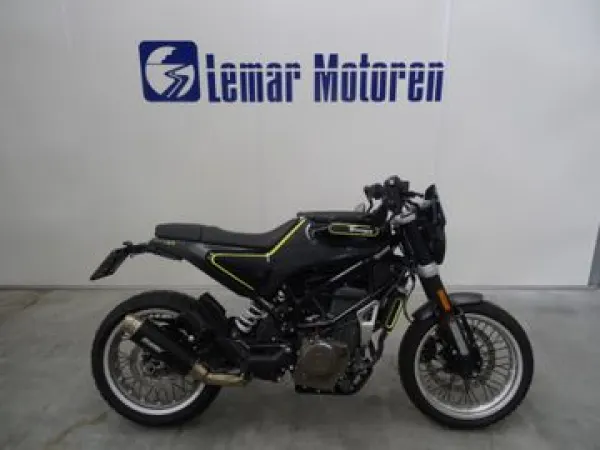 2020 Husqvarna Svartpilen 401 - € 4.699 (1/1)