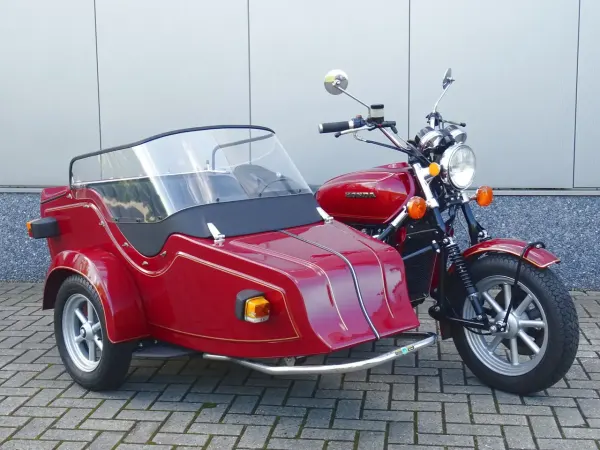 1976 Honda GL 1000 - € 9.945 (1/1)