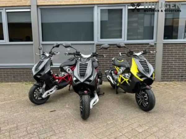 2023 Italjet Dragstar 200 Limited Edition - €6,999 (1/1)