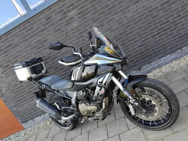 2025 QJMotor SRT 600 SX Touring - € 7.450 (1/1)