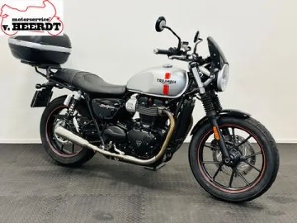 2016 Triumph Street Twin - € 7.350 (1/1)