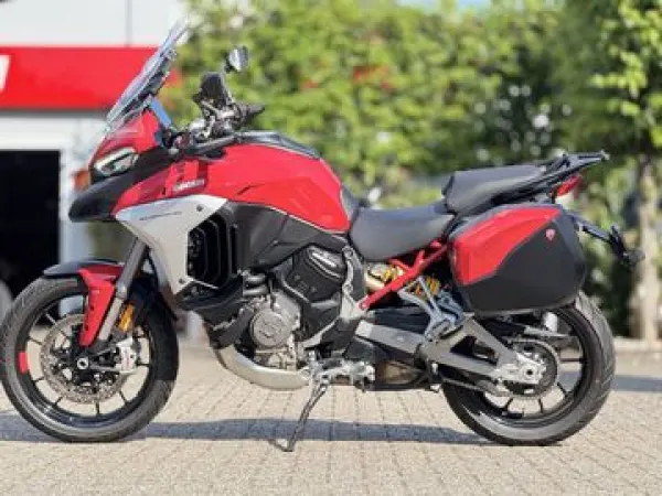 2021 Ducati Multistrada V4 S Grand Tour - € 19.250 (1/1)