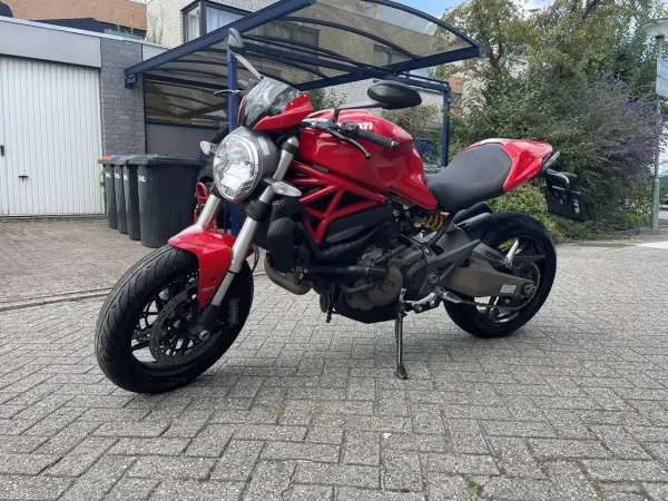 2015 Ducati Monster 821 - €7,000 (1/1)