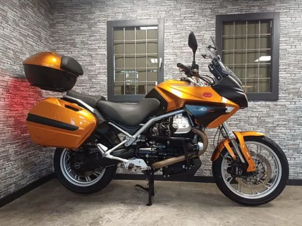 2011 Moto Guzzi Stelvio 1200 8V 2011 61637 km Nieuwe s - Gereserveerd (1/1)