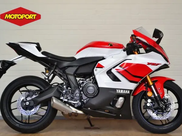 2026 Yamaha  - € 12.099 (1/1)
