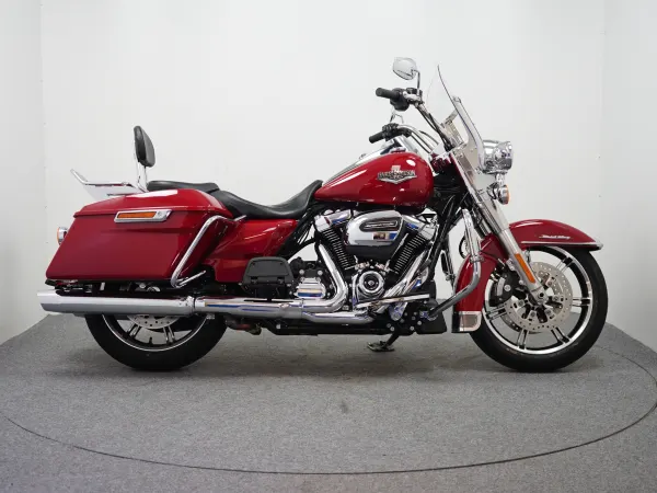 2022 Harley-Davidson Road King - €23,999 (1/1)