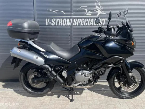 2005 Suzuki V-Strom 650 - € 3.999 (1/1)