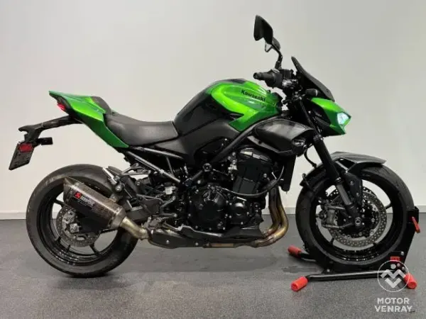 2026 Kawasaki Z900 Performance - €10,990 (1/1)