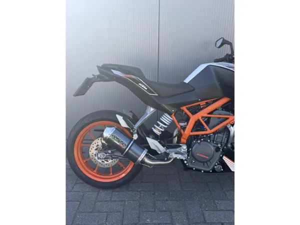 2015 KTM 390 Duke ABS - € 3.950 (1/1)