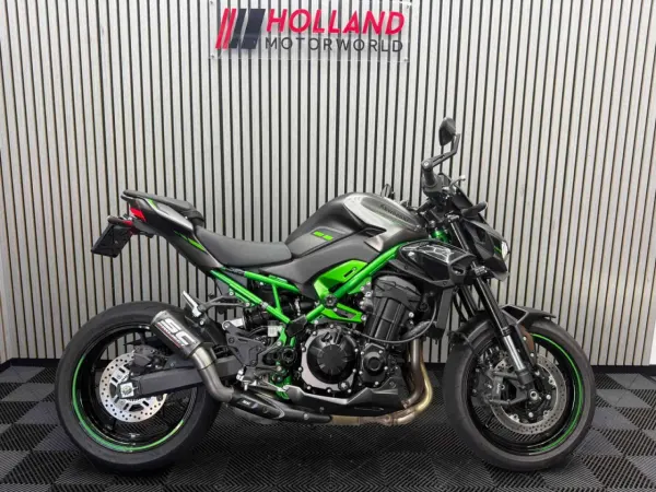 2025 Kawasaki Z 900 - € 11.250 · Bieden (1/1)