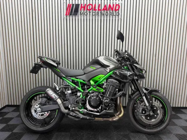 2025 Kawasaki Z 900 - € 11.250 · Bieden (1/1)