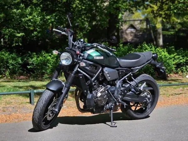2017 Yamaha XSR 700 - €6,150 · Bidding (1/1)