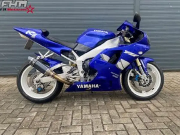 1999 Yamaha YZF R1 - € 5.750 (1/1)