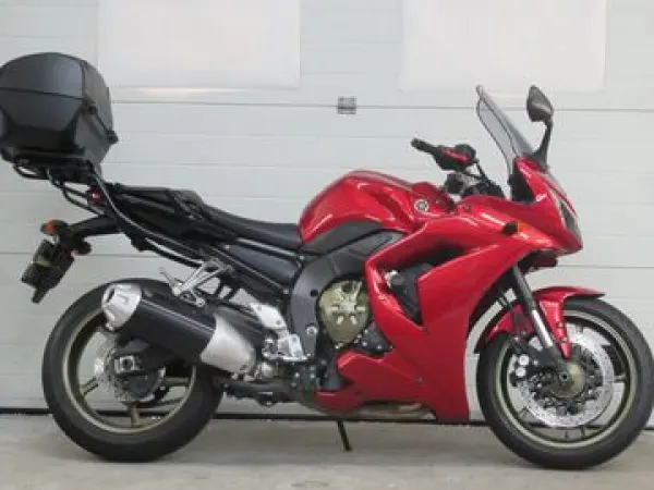 2010 Yamaha FZ 1 Fazer - € 4.995 (1/1)