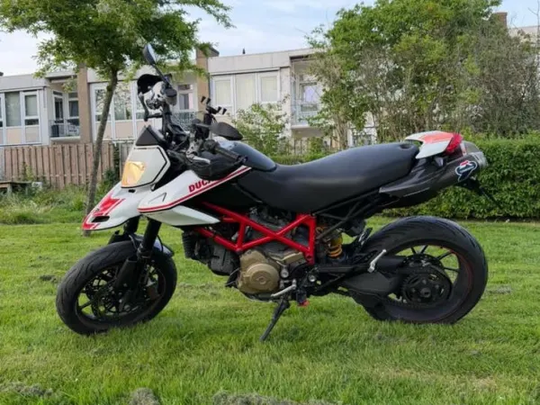2007 Ducati Hypermotard 1100 - € 7.500 (1/1)
