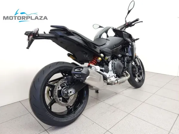2025 BMW F 900 R - €11,289 (1/1)