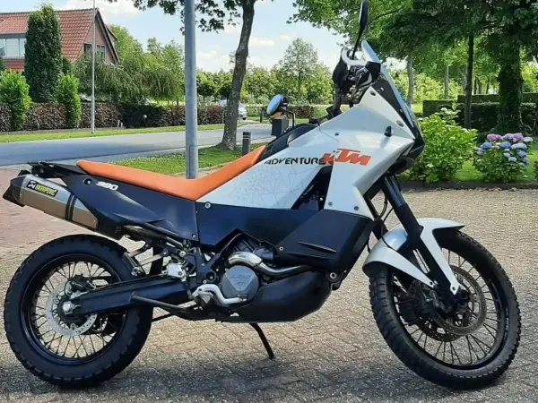 2010 KTM 990 Adventure - € 5.700 (1/1)