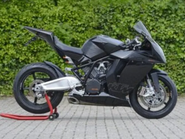 2011 KTM 1190 RC 8 - € 8.750 (1/1)